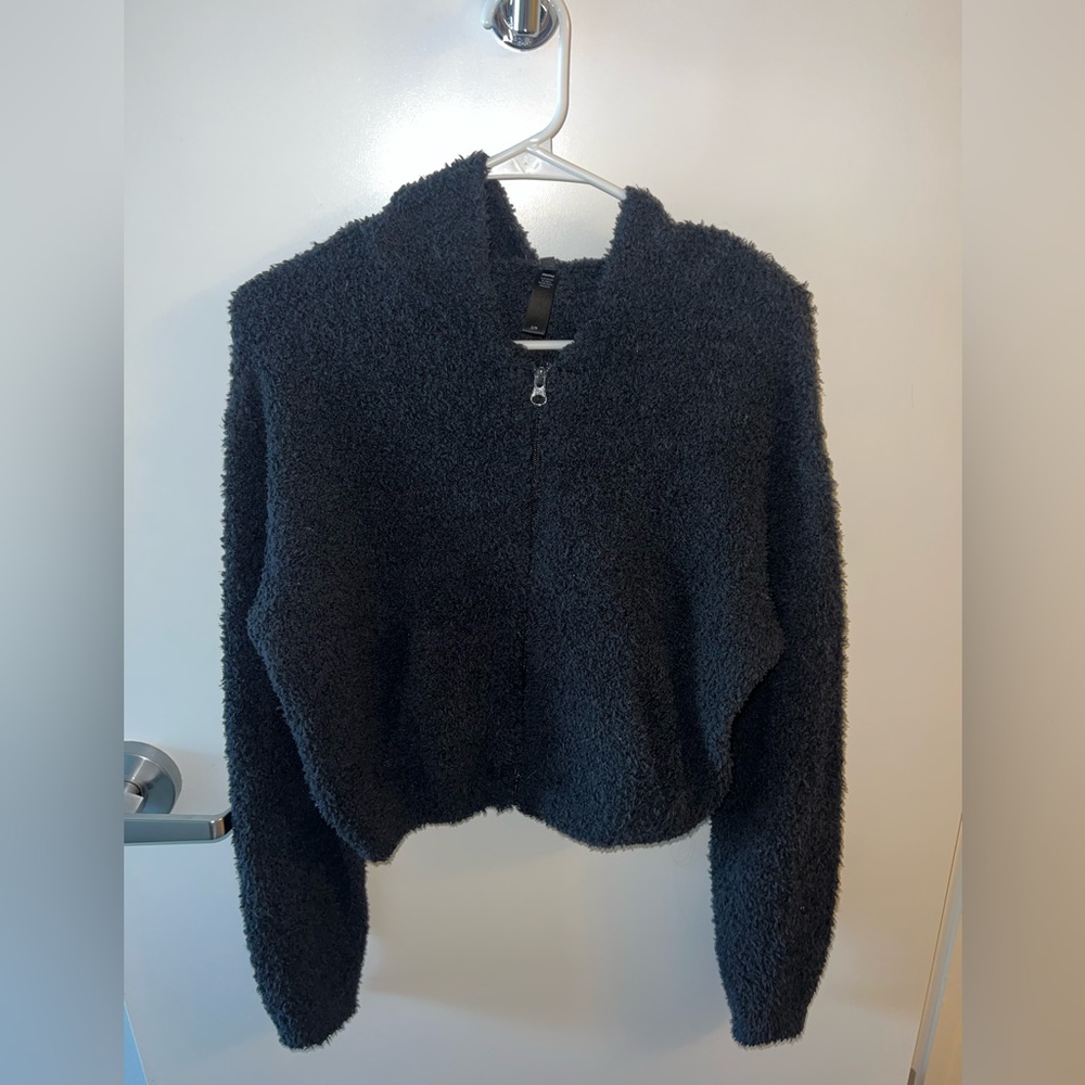 Skims Fuzzy Black Cropped Jacket